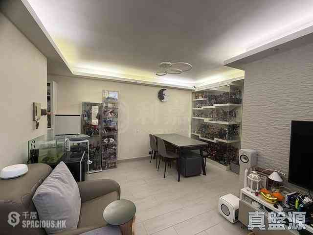 Sha Tin - Hong Lam Court Shan Lam House (Block A) 16