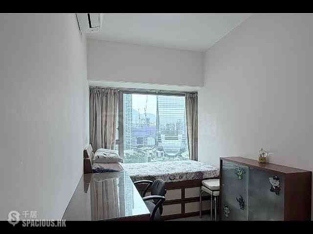 West Kowloon - Sorrento Phase 1 Block 5 05