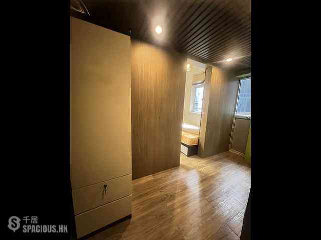 Tsim Sha Tsui - Ocean View Court 03