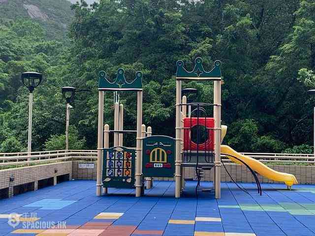 Tai Hang - Ronsdale Garden 05