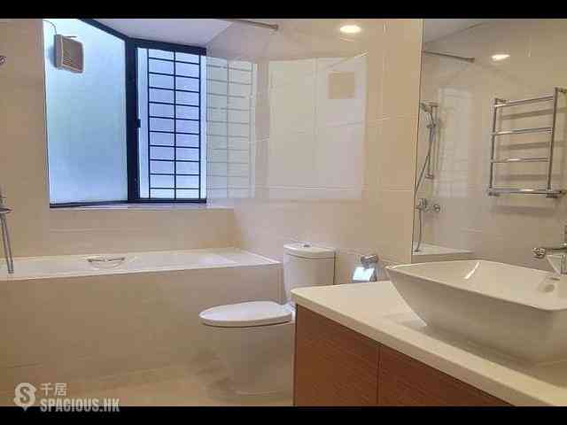 Repulse Bay - South Bay Towers 02