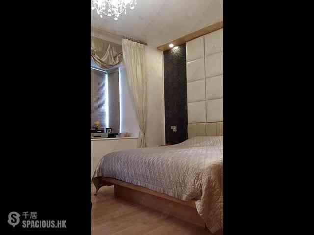 Mid Levels Central - Tregunter Tower 3 07