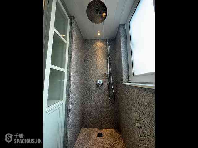 Central - 61-63, Hollywood Road 07