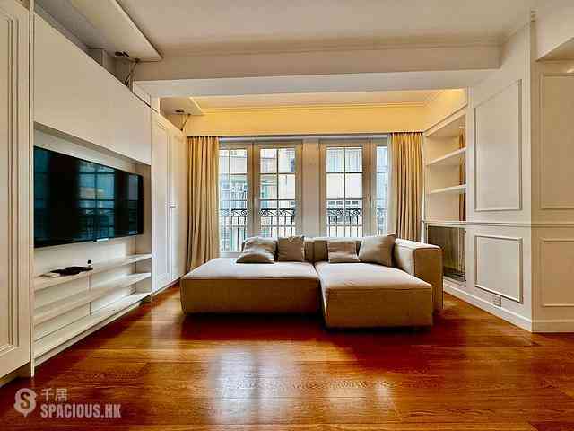 Central - 61-63, Hollywood Road 08