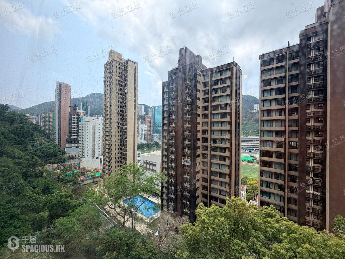 Happy Valley - The Broadville 01