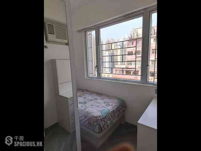 Shau Kei Wan - Sun Sing Building 05