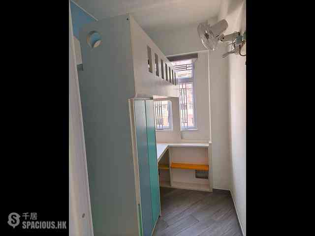Shau Kei Wan - Sun Sing Building 10