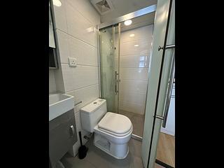 Causeway Bay - Kwong On Building 05