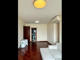 West Kowloon - The Arch Sky Tower (Block 1) 02