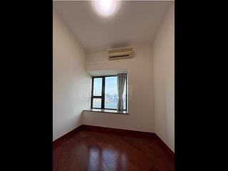West Kowloon - The Arch Sky Tower (Block 1) 07