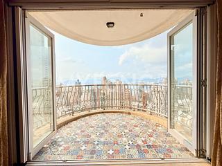 Mid Levels West - Villa Veneto 03