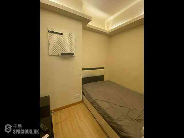 Causeway Bay - Kwong On Building 05