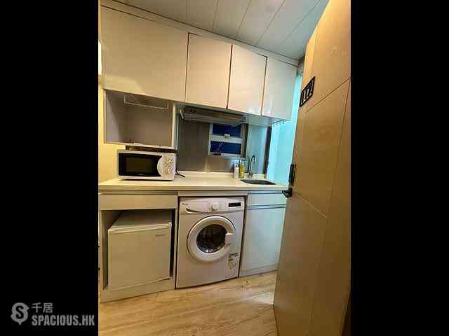 Causeway Bay - Kwong On Building 03