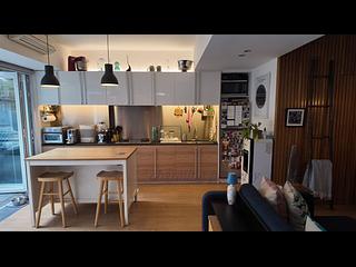 Happy Valley - 10-12, Shan Kwong Road 02