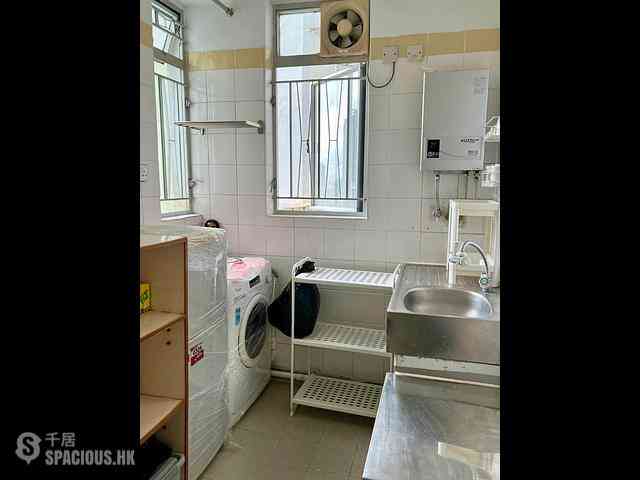 Sai Wan Ho - Tung Yan Court Foon Yan House (Block A) 04