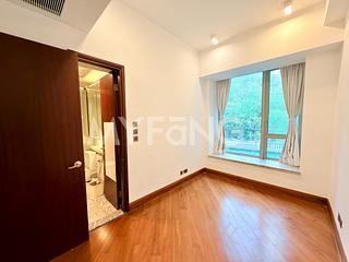 Mid Levels West - Cluny Park 16