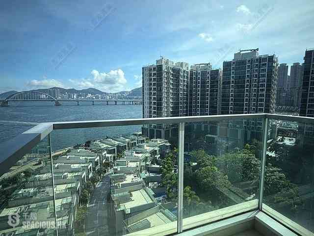 Tseung Kwan O - Monterey 01