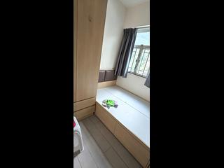 Shau Kei Wan - Sun Lee Building 04
