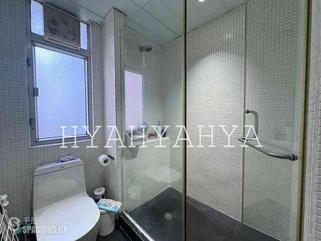 Sai Ying Pun - 17, Bonham Road 06