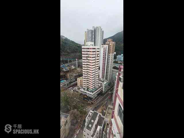 Shau Kei Wan - Tung Tai Building 05