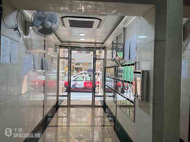 Sheung Wan - Kam Ho Mansion 06