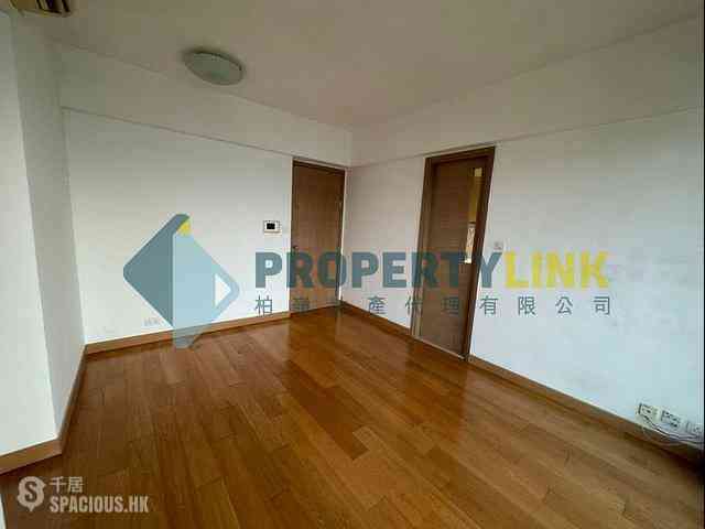 Sai Ying Pun - Island Crest 05
