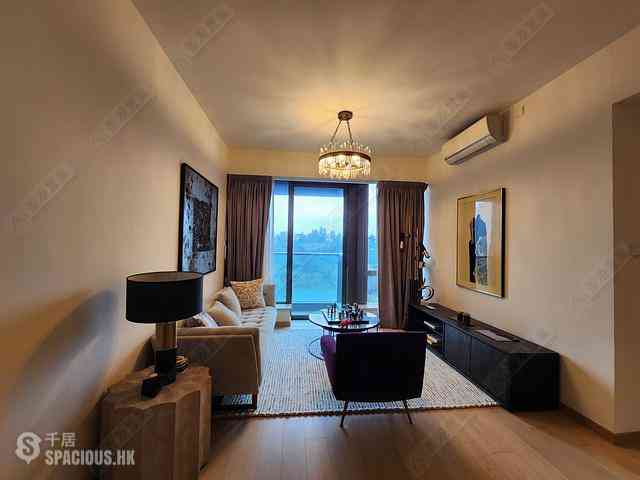 Ho Man Tin - Mantin Heights Block 7 01