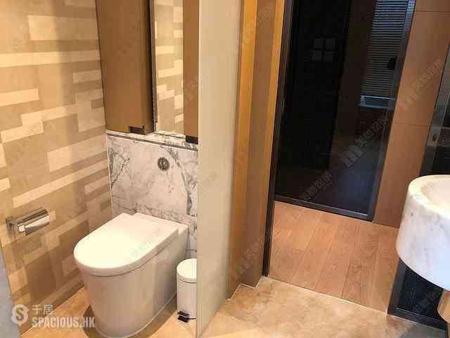 Mid Levels Central - Gramercy 05