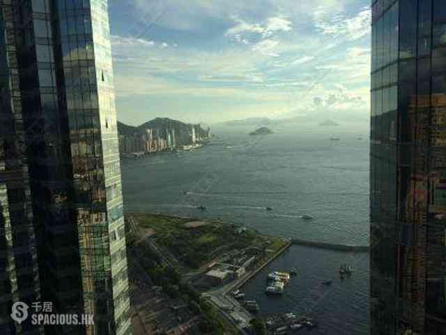 West Kowloon - The Cullinan 01