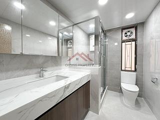 Mid Levels Central - Right Mansion 05