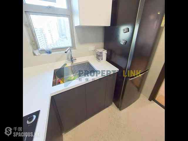 Sai Ying Pun - Centre Place 11