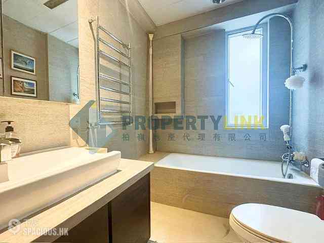 Mid Levels West - Babington House 19