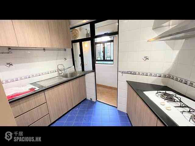 Tai Hang - Ronsdale Garden Block 1 09