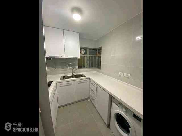 North Point - Island Place Block 1 09