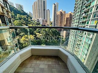 Tai Hang - Ronsdale Garden 02
