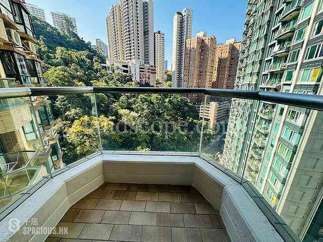 Tai Hang - Ronsdale Garden 02