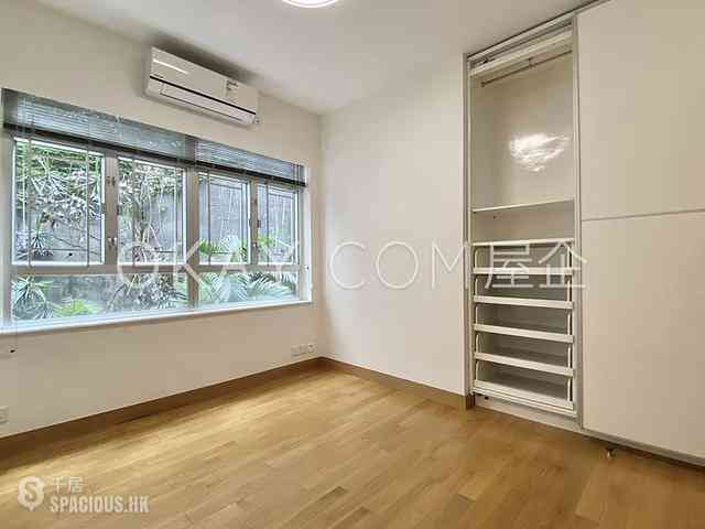 Mid Levels Central - Brewin Court 10