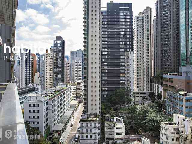 Soho - Centrestage 01