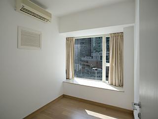 Soho - Centrestage 04