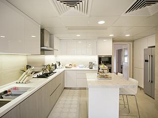 Repulse Bay - 9-10, Headland Road 04