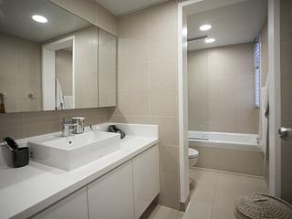 Repulse Bay - 9-10, Headland Road 07