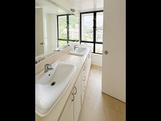 Repulse Bay - Burnside Estate 05