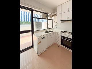 Repulse Bay - Burnside Estate 09