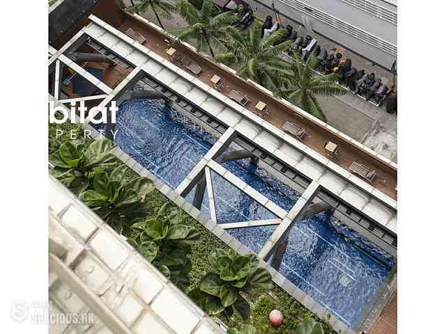 Soho - Centrestage 01