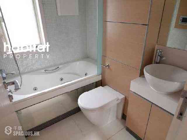 Soho - Centrestage 06