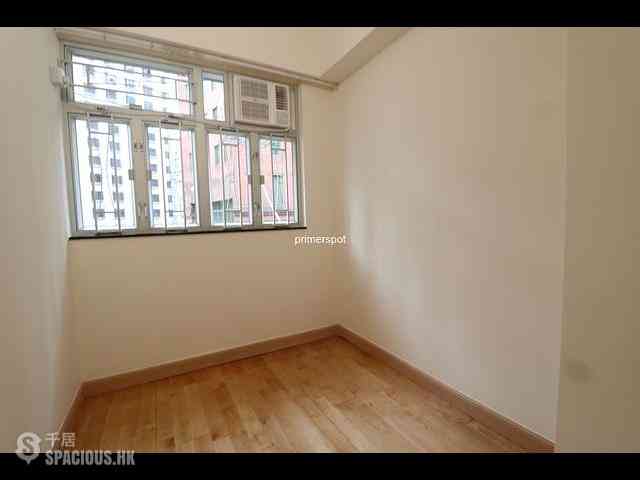 Wan Chai - Man Hee Mansion 04
