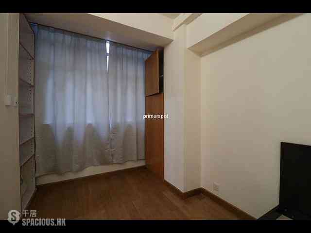 Wan Chai - 27, Swatow Street 08