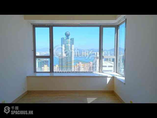 Sai Ying Pun - The Summa Block 2 07