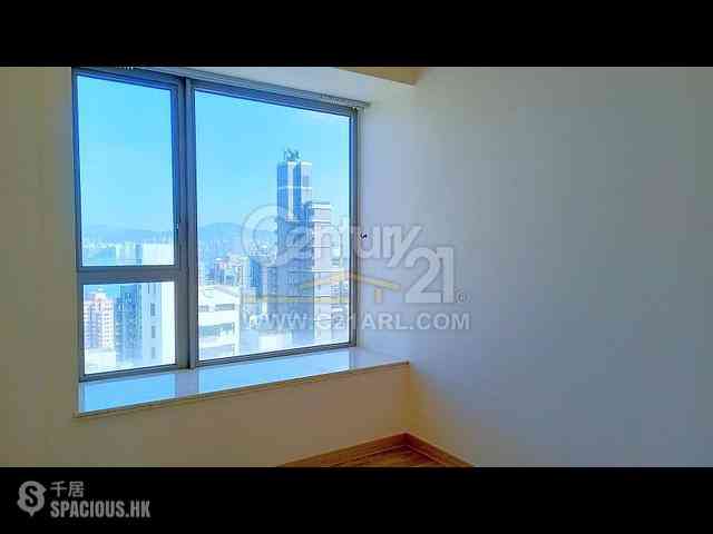Sai Ying Pun - The Summa Block 2 16