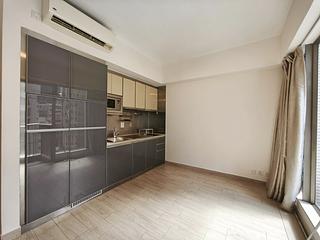 Sai Ying Pun - Island Crest 03